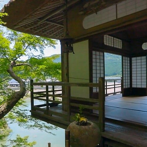 Garyusanso, a villa or wealthy marchant, in a town of Ozu in Ehime Prefecture. A tea room hanging over the river.