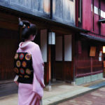 A geisha at Higashi Chaya District in Kanazawa