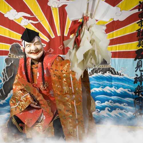 Iwami Kagura folk performance
