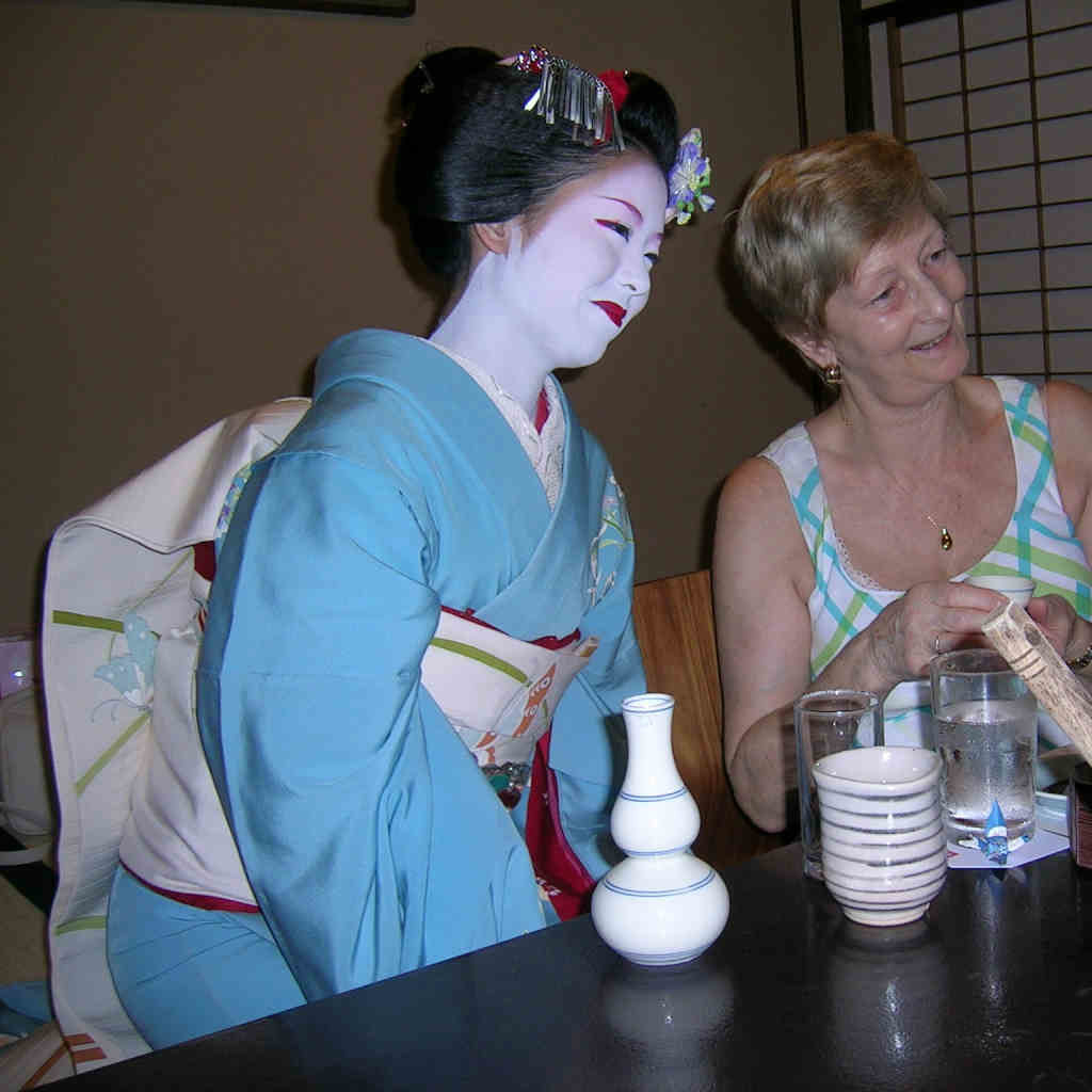 Maiko with guest tammy