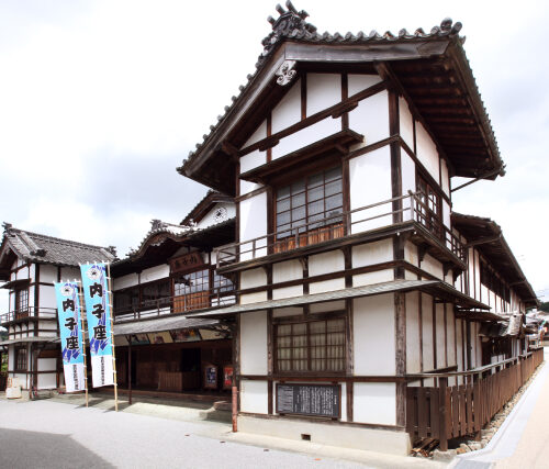Uchikoza Kabuki Theater