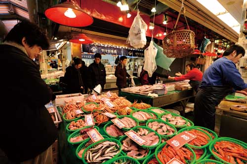 Omicho market fishmonger